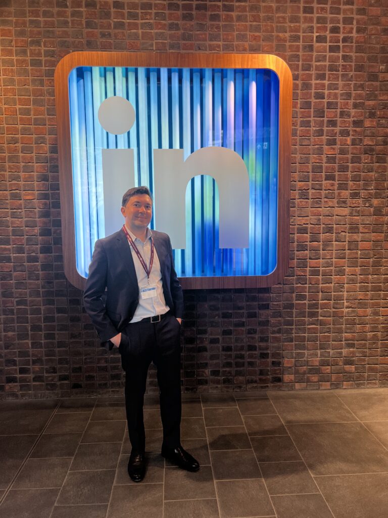 stan in linkedin office
